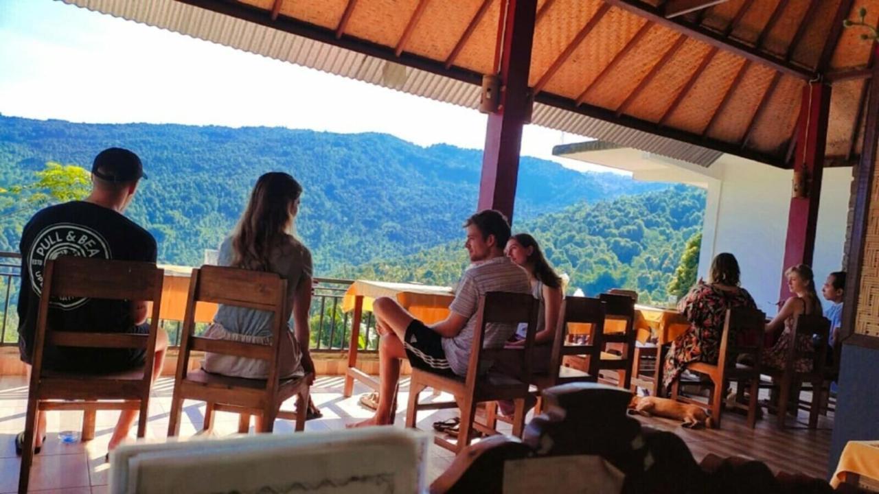 Aris Homestay And Warung Made Munduk Exteriér fotografie