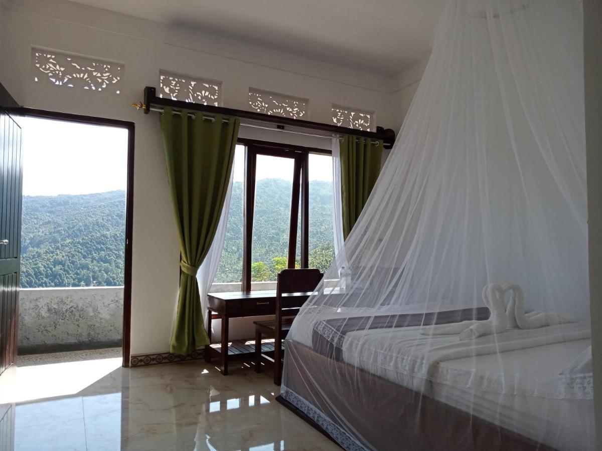 Aris Homestay And Warung Made Munduk Exteriér fotografie