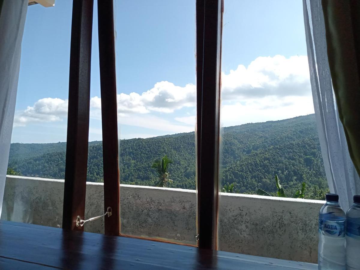 Aris Homestay And Warung Made Munduk Exteriér fotografie