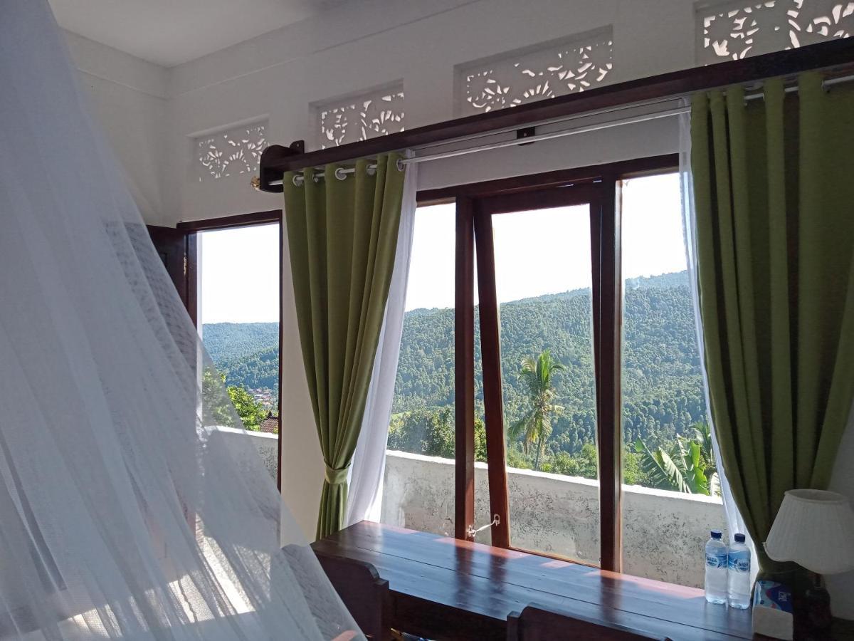 Aris Homestay And Warung Made Munduk Exteriér fotografie