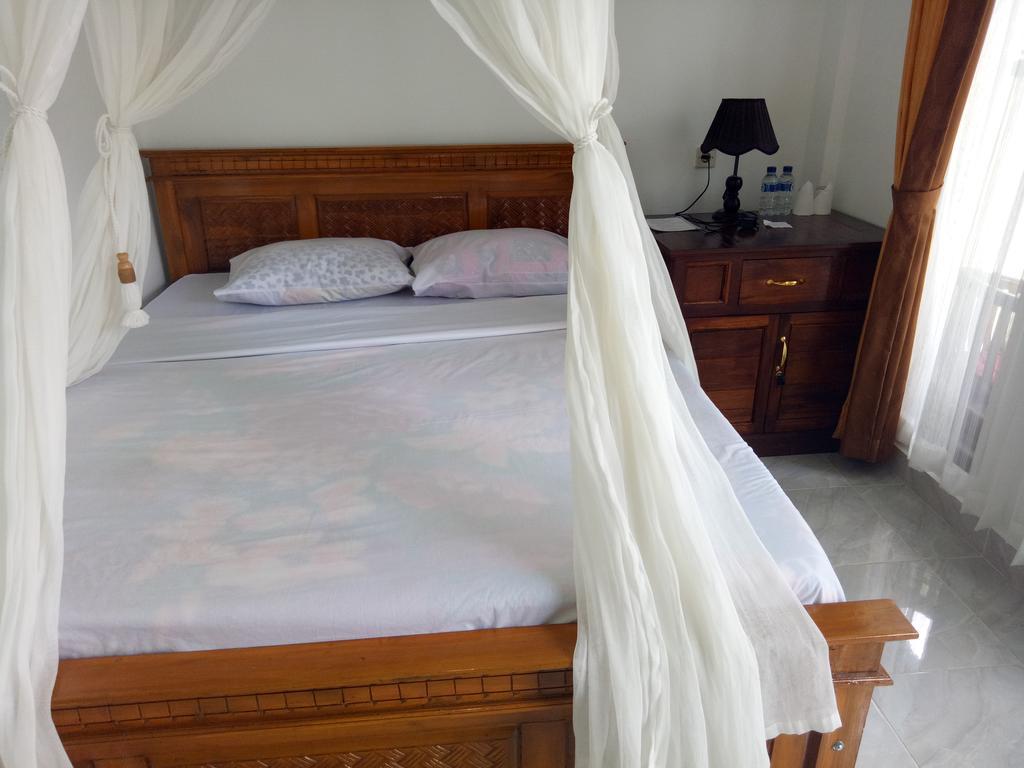 Aris Homestay And Warung Made Munduk Exteriér fotografie