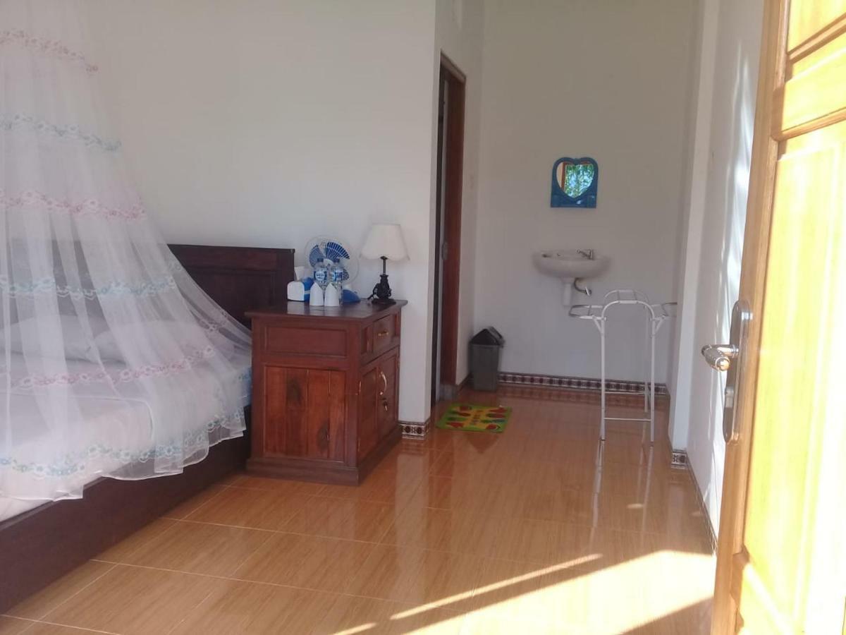 Aris Homestay And Warung Made Munduk Exteriér fotografie