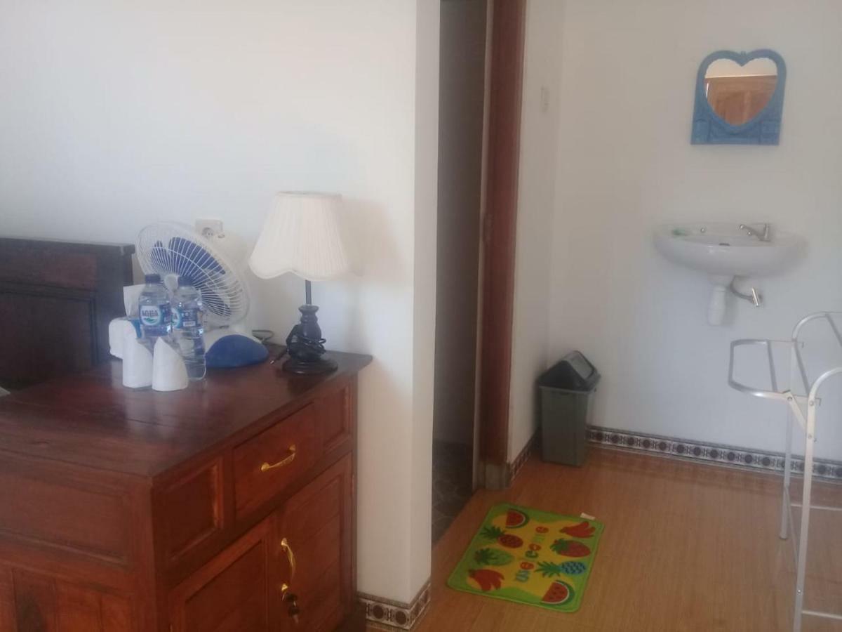 Aris Homestay And Warung Made Munduk Exteriér fotografie